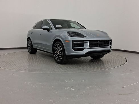 Used 2026 Porsche Cayenne Coupe AWD/4WD image 7
