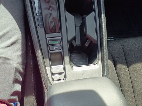 Certified 2023 Honda Accord EX image 22