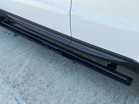 Used 2014 Land Rover Range Rover Sport HSE image 12