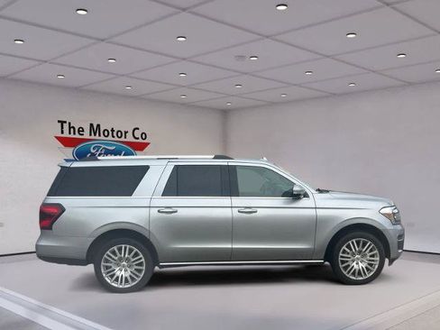 Certified 2024 Ford Expedition Max Limited AWD/4WD image 4