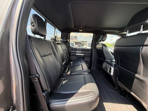 Used 2018 Ford F150 Lariat w/ Equipment Group 502A Luxury AWD/4WD image 21