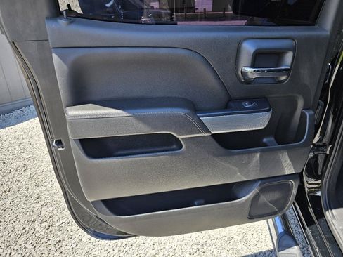 Used 2018 Chevrolet Silverado 1500 LT w/ Texas Edition AWD/4WD image 17