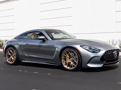 Used 2025 Mercedes-Benz AMG GT 63 image 4