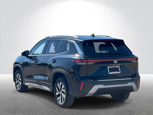 New 2025 Volkswagen Tiguan S AWD/4WD image 3