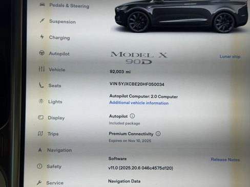 Used 2017 Tesla Model X 90D image 15