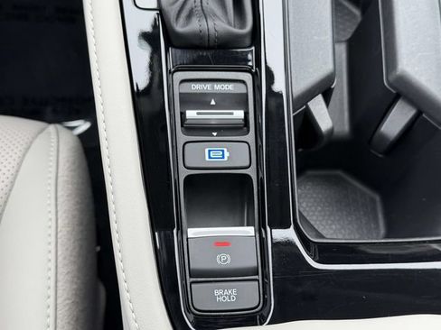 Certified 2025 Honda Accord Touring image 16