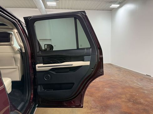Used 2020 Ford Expedition Platinum AWD/4WD image 64