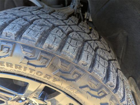 Used 2024 Chevrolet Silverado 1500 Custom Trail Boss image 11