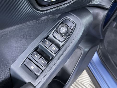 Used 2024 Subaru Crosstrek 2.0i Premium image 14