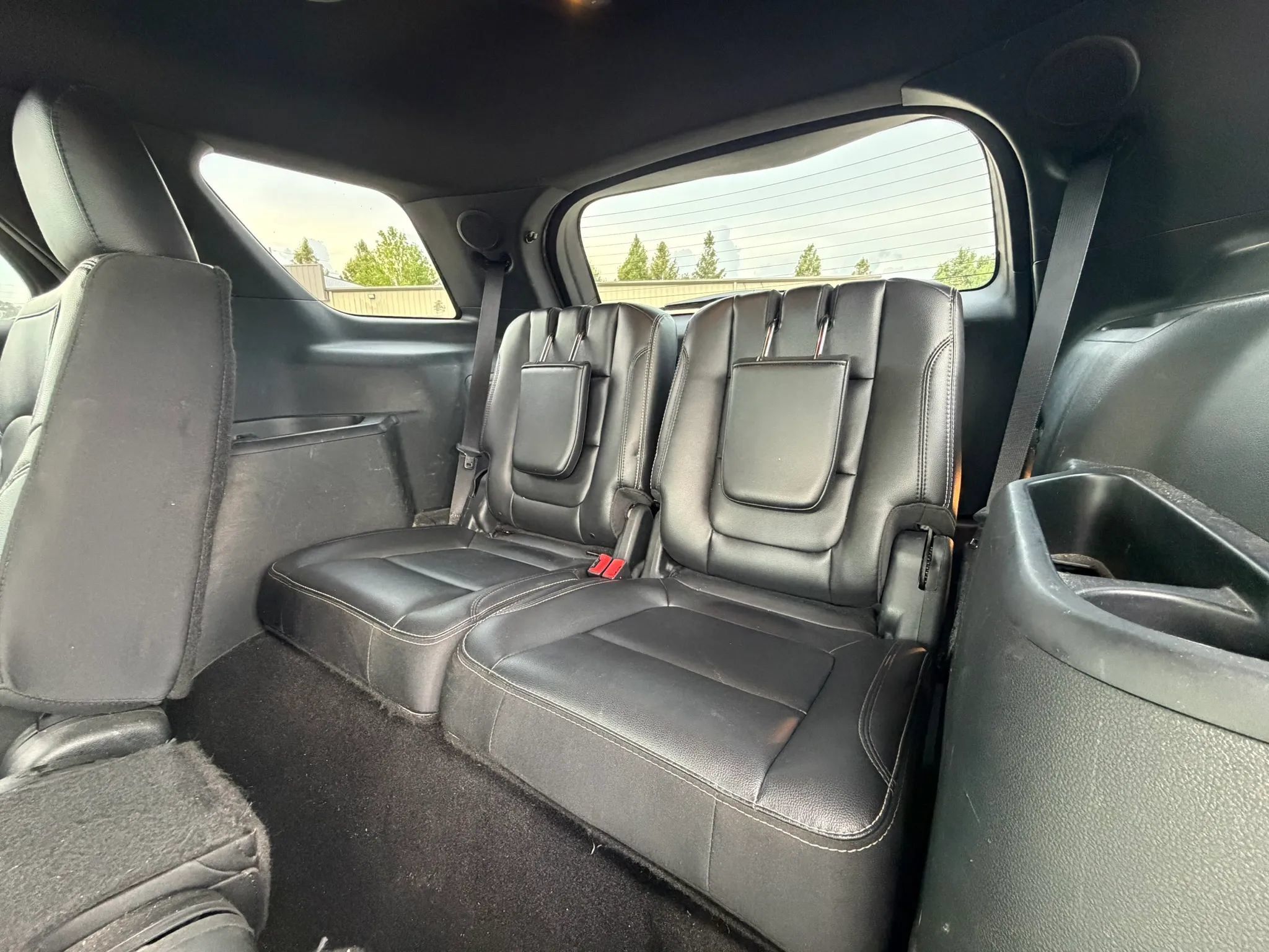 Used 2019 Ford Explorer Limited w/ Class III Trailer Tow Package FWD image 16