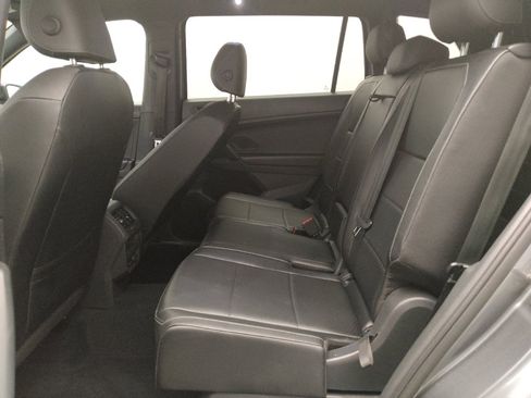 Used 2019 Volkswagen Tiguan SEL Premium R-Line image 18