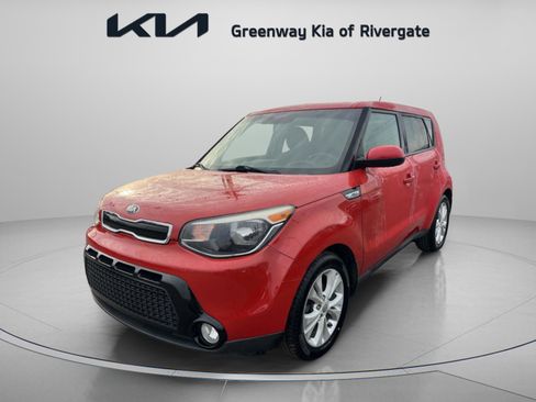Used 2016 Kia Soul + image 3