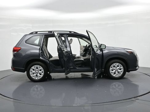 Used 2023 Subaru Forester AWD/4WD image 23