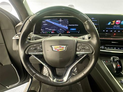Used 2023 Cadillac Escalade ESV V image 11
