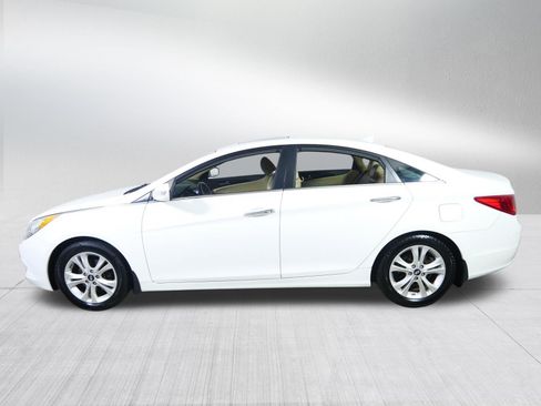 Used 2013 Hyundai Sonata Limited FWD image 4