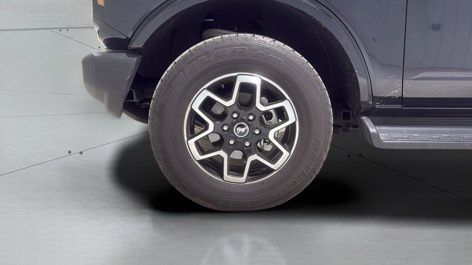 Used 2025 Ford Bronco Outer Banks AWD/4WD image 30