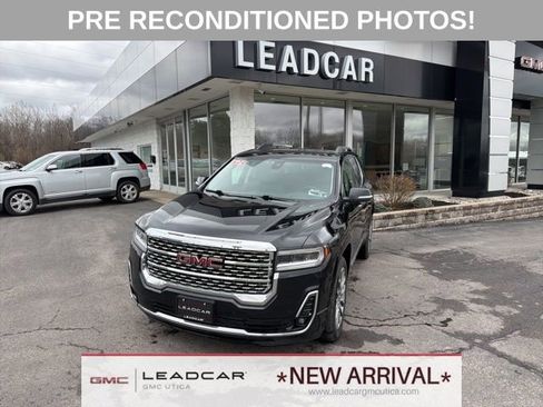 Used 2023 GMC Acadia Denali AWD/4WD image 1