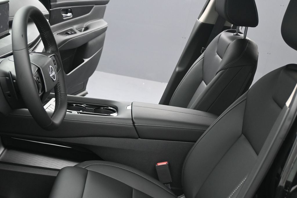 New 2026 Nissan Murano SV AWD/4WD image 16