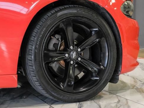 Used 2017 Dodge Charger R/T RWD image 71