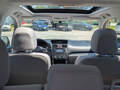 Used 2015 Subaru Forester 2.5i Premium w/ All-Weather Package AWD/4WD image 7