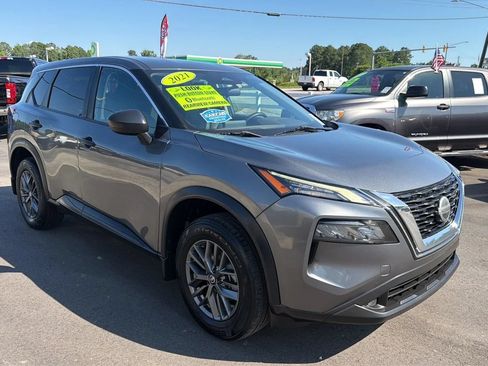 Used 2021 Nissan Rogue S FWD image 7
