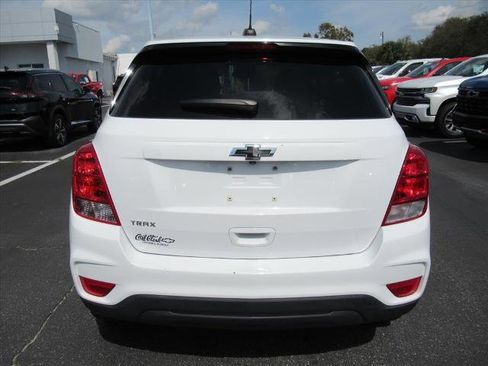 Used 2020 Chevrolet Trax LS w/ Tint and Cruise Package image 6