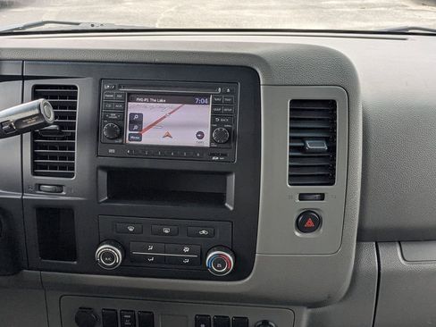 Used 2012 Nissan NV 2500 SV w/ Technology Pkg image 17