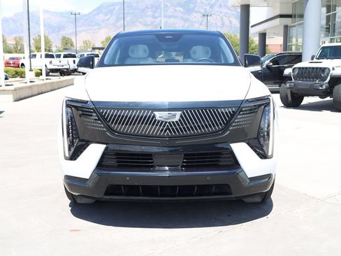 Used 2026 Cadillac Escalade IQ Sport 1 w/ LPO, ONYX Package AWD/4WD image 9