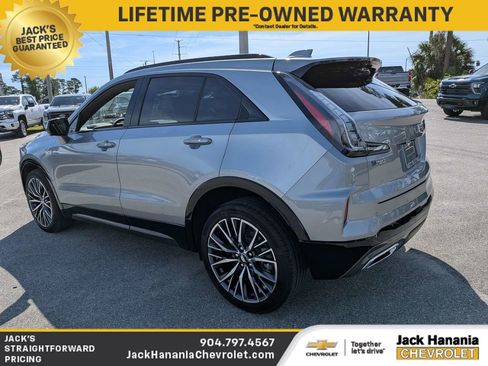 Used 2025 Cadillac XT4 Sport FWD image 5