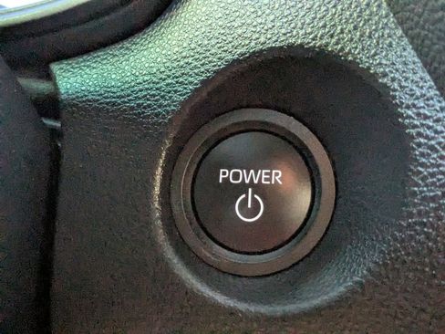 Used 2024 Toyota Corolla Cross AWD Hybrid image 26