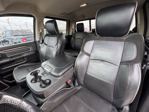 Used 2020 RAM 2500 Laramie image 17