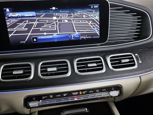 Used 2025 Mercedes-Benz GLE 350 4MATIC image 22