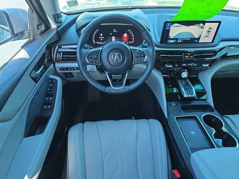 Certified 2025 Acura MDX SH-AWD w/ Advance Package image 12