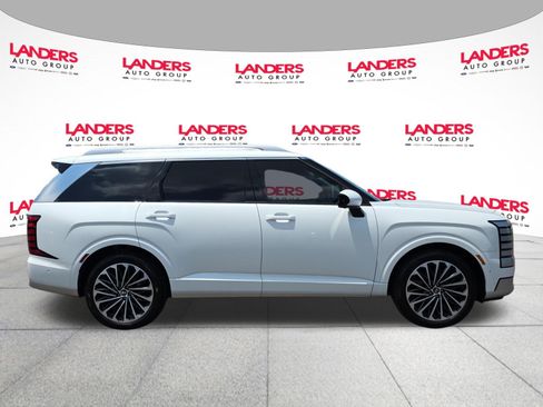 Used 2026 Hyundai Palisade Calligraphy AWD/4WD image 2