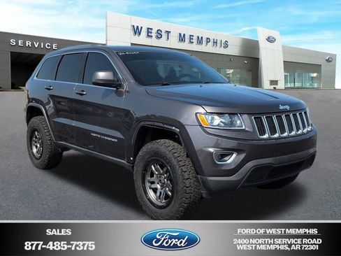 Used 2016 Jeep Grand Cherokee Laredo w/ Quick Order Package 23E AWD/4WD image 1