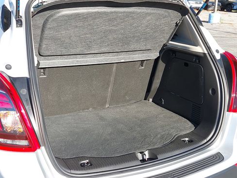 Used 2018 Buick Encore Preferred image 12