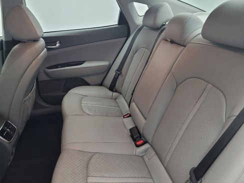 Used 2017 Kia Optima EX image 18