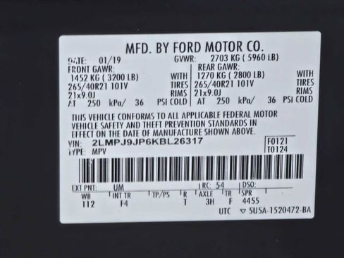 Used 2019 Lincoln Nautilus Black Label image 29