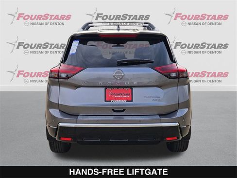 New 2026 Nissan Rogue Platinum image 5
