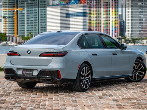 Used 2024 BMW 760i xDrive w/ Executive Package image 4