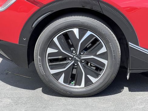 Used 2023 Kia EV6 Wind w/ Wind Technology Package AWD/4WD image 15