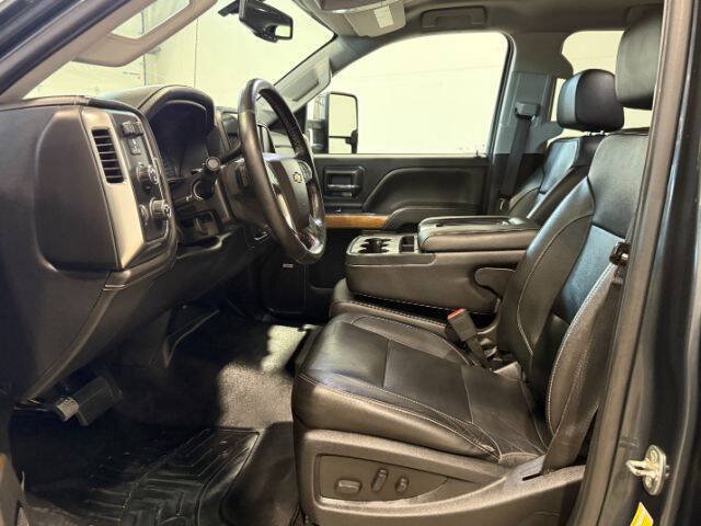 Used 2018 Chevrolet Silverado 2500 LTZ w/ Duramax Plus Package AWD/4WD image 14