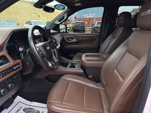 Used 2021 Chevrolet Tahoe High Country AWD/4WD image 35