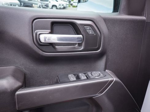 Used 2024 Chevrolet Silverado 1500 Custom Trail Boss AWD/4WD image 16