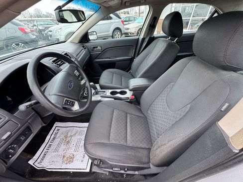 Used 2012 Ford Fusion SE image 9