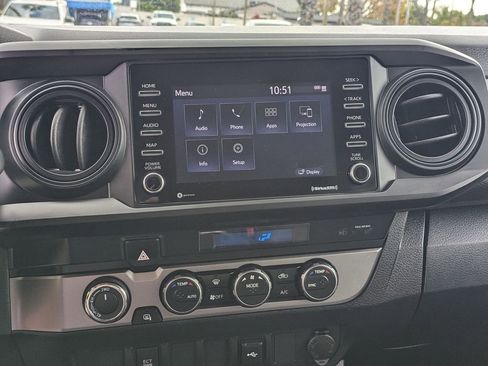 Used 2023 Toyota Tacoma TRD Sport image 10