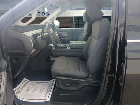 Certified 2025 Ford Expedition Max Active RWD image 9