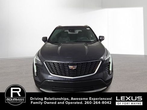 Used 2023 Cadillac XT4 Premium Luxury w/ Technology Package image 3
