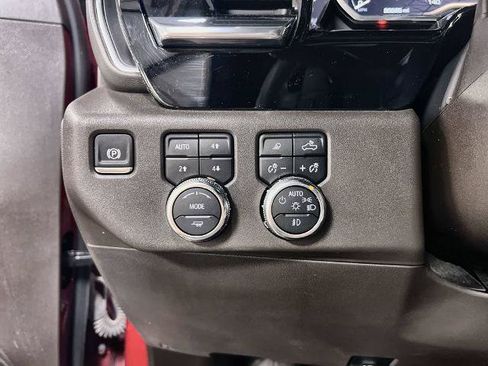 Used 2024 GMC Sierra 1500 SLT AWD/4WD image 15