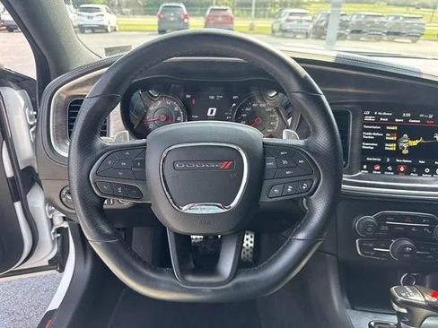 Used 2022 Dodge Charger Scat Pack w/ Daytona Edition Group RWD image 9